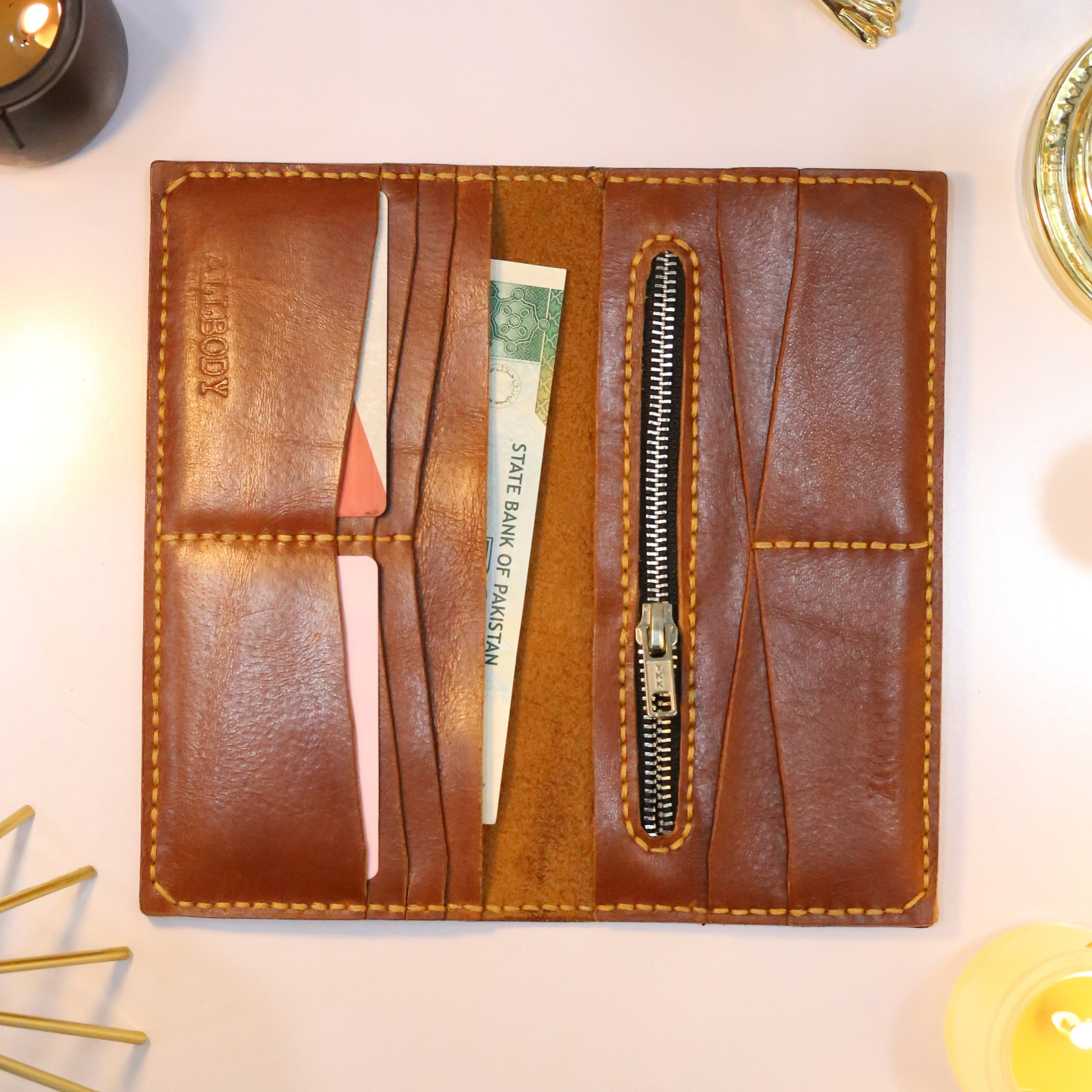 W9 Long Bi-Fold Handmade Leather Wallet Brown