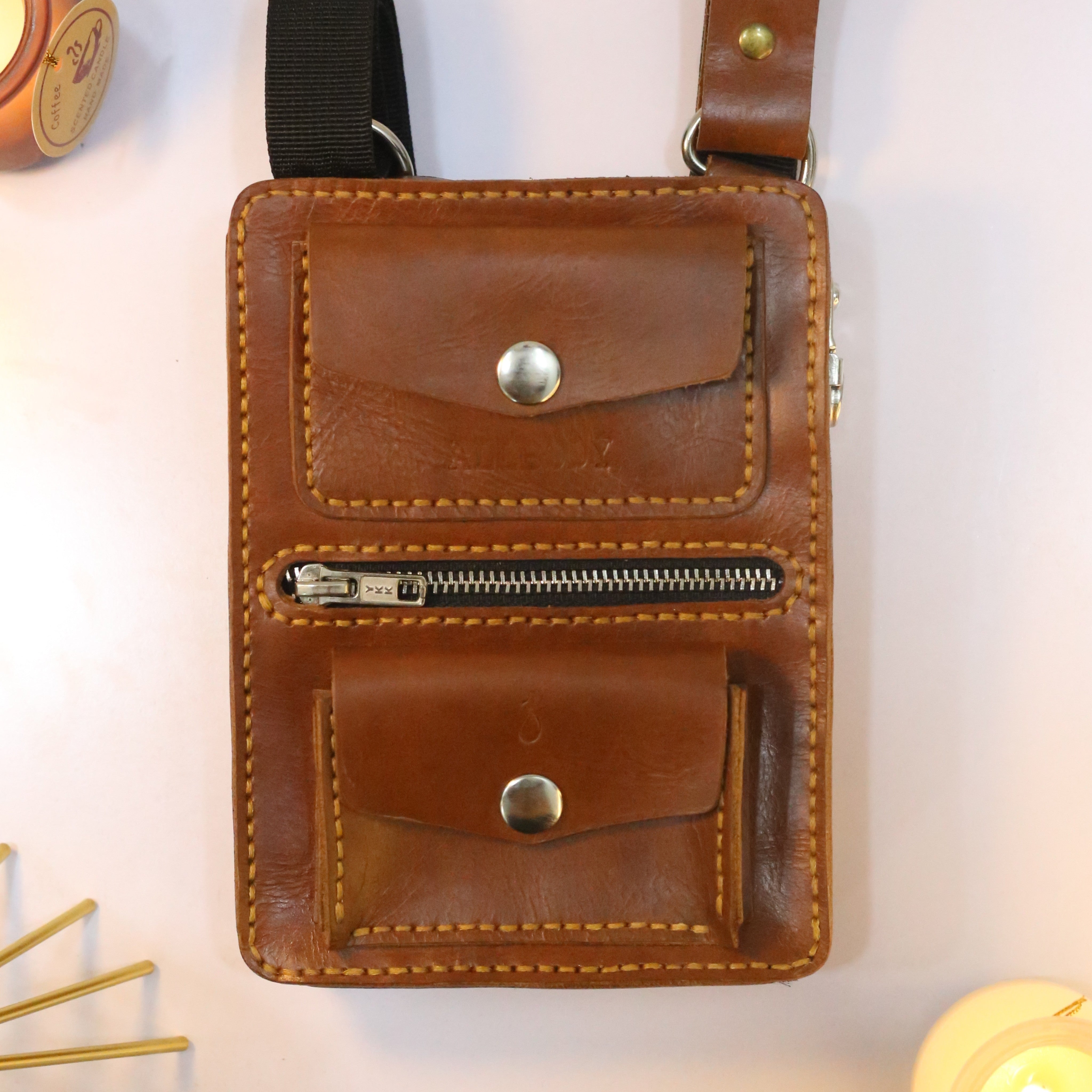 B1 Handmade Leather Crossbody Bag Brown
